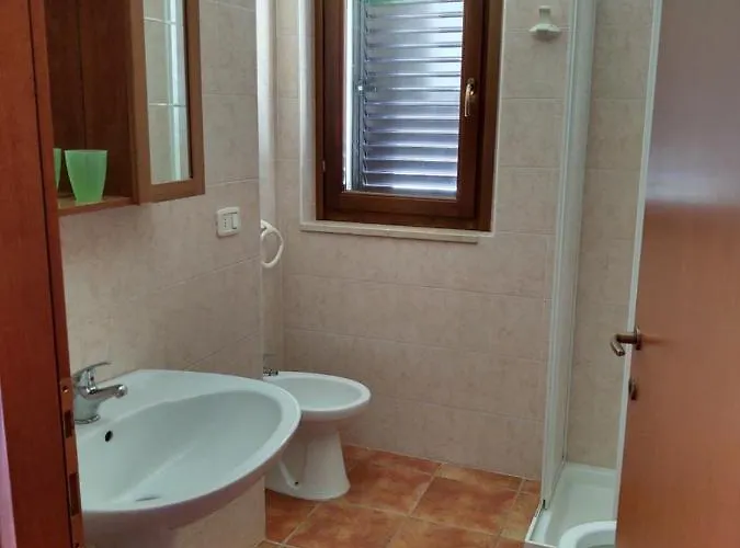 Ristorante Baobab アパートホテル Controguerra